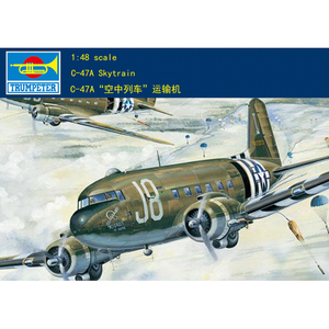 TRUMPETER TOYS 02828 1:48 Scale C-47A Skytrain 組み立ておもちゃ