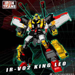 [予約注文]  おもちゃ 変形 ロボット IRONTRANS IR-V02 KING LEO